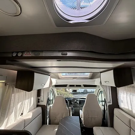 Kemping Wypożyczalnia Kamperów Lubelskie! Ekskluzywny Benimar Tessoro 468 *