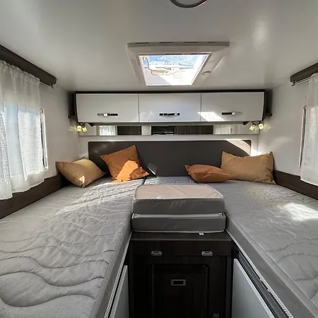 Campsite Wypozyczalnia Kamperow Lubelskie! Ekskluzywny Benimar Tessoro 468 *